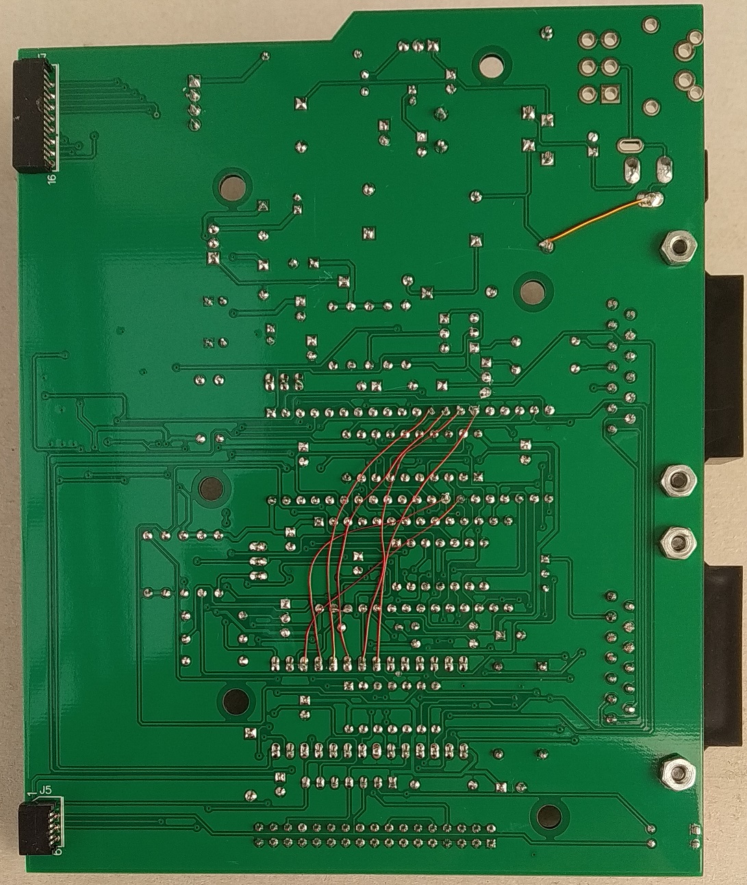 XF551_B Rev6.0 PCB Ready with in-pcb prec sockets for Y1.jpg